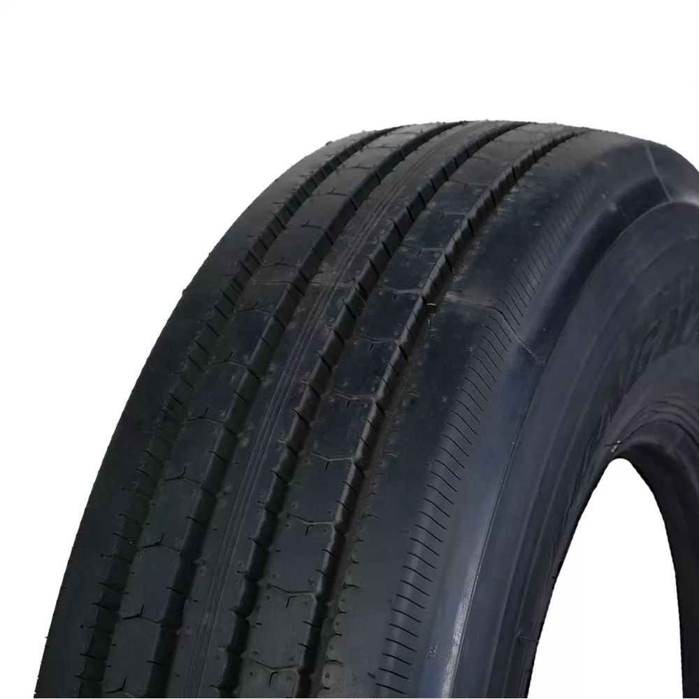 Грузовая шина 295/80 R22,5 Long March LM-216 18PR в Сысерти