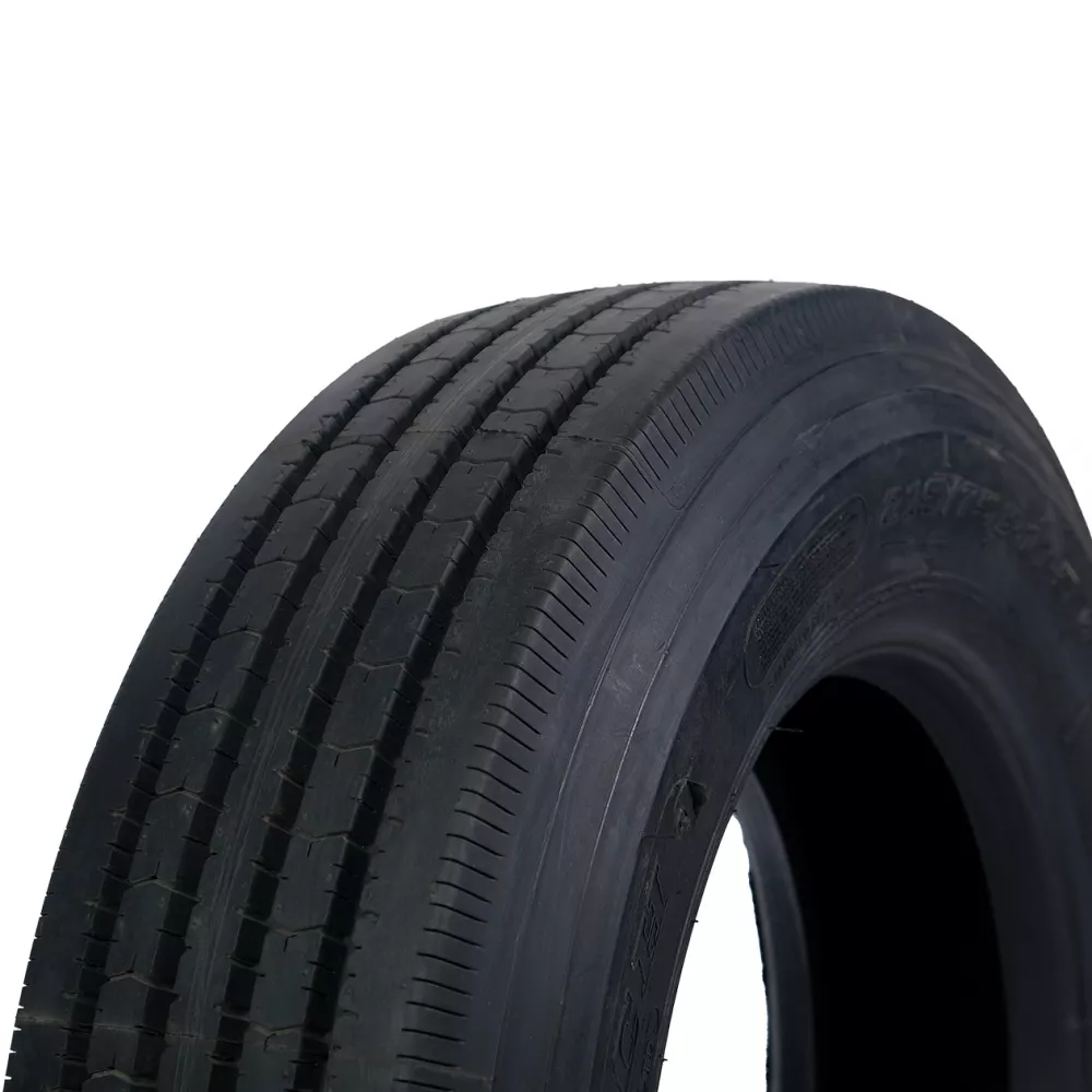 Грузовая шина 215/75 R17,5 Long March LM-216 16PR в Сысерти